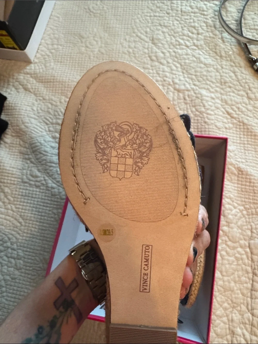 Vince Camuto Navy Floral Lace Wedge Slides 8.5